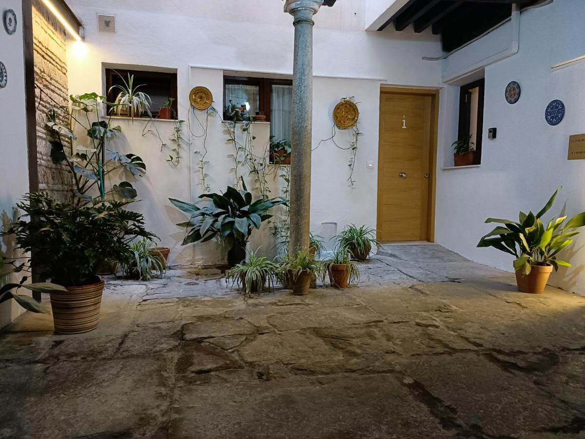 Apartamentos Los Lobos Granada Exterior foto
